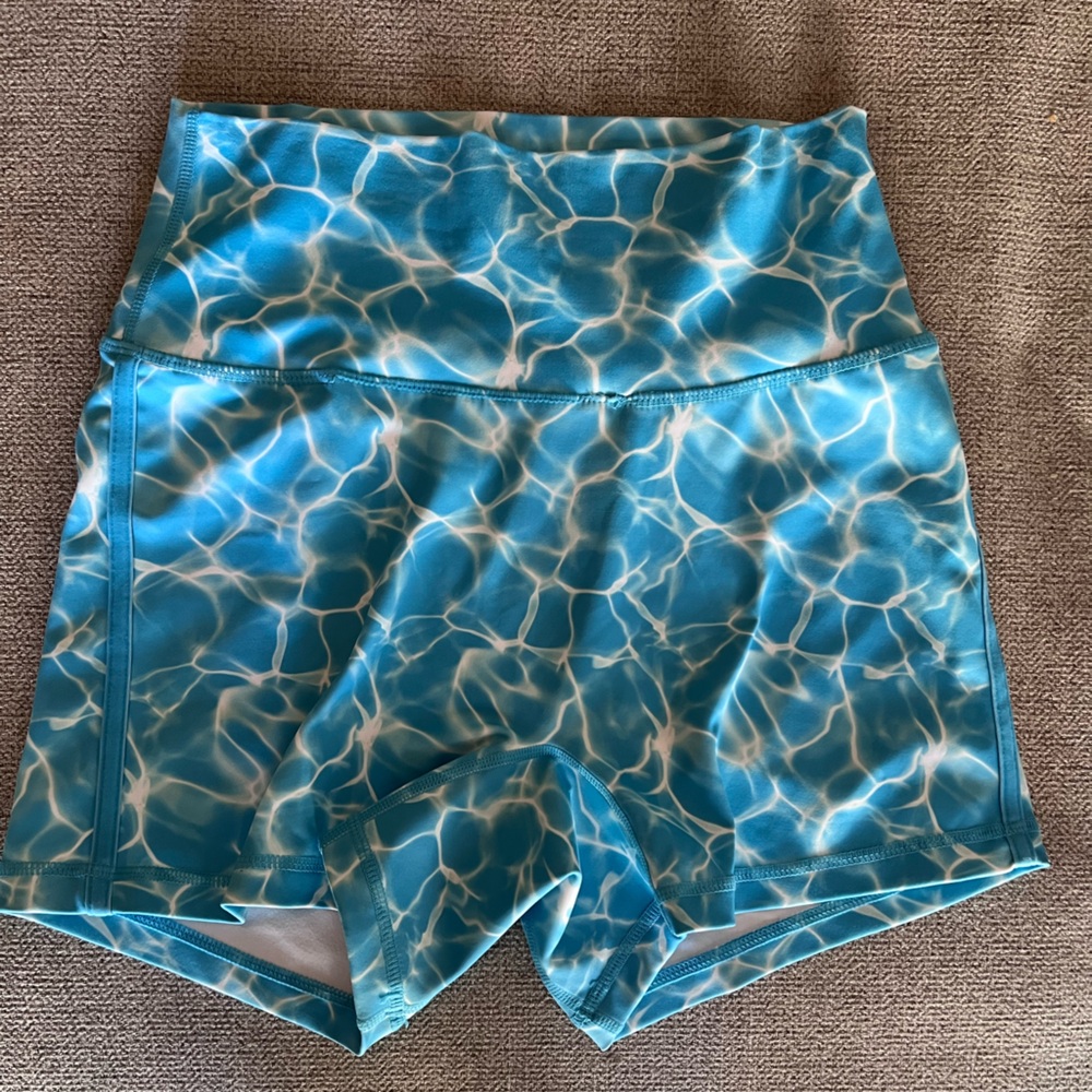 Buff Bunny Limitless Collection Aqua